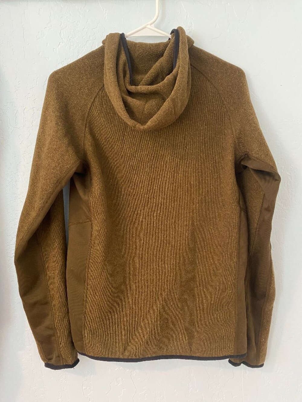 Patagonia Light Weight zip-up Better Sweater XS - Picture 3 of 4